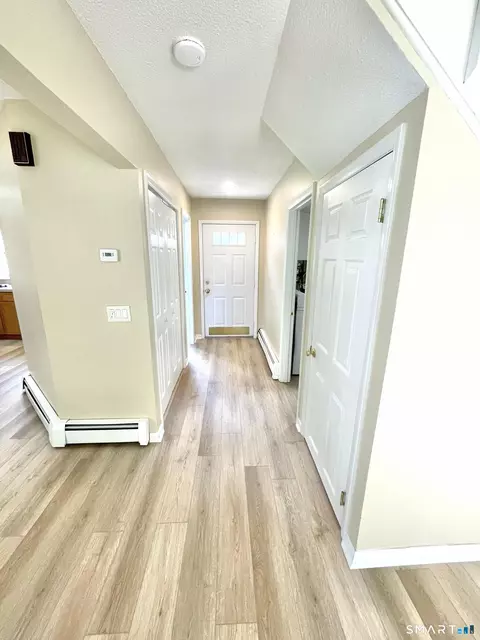 Entry Way - 17 Yankee Glen Dr # -D, Madison, CT 06443 photo 1 of 3