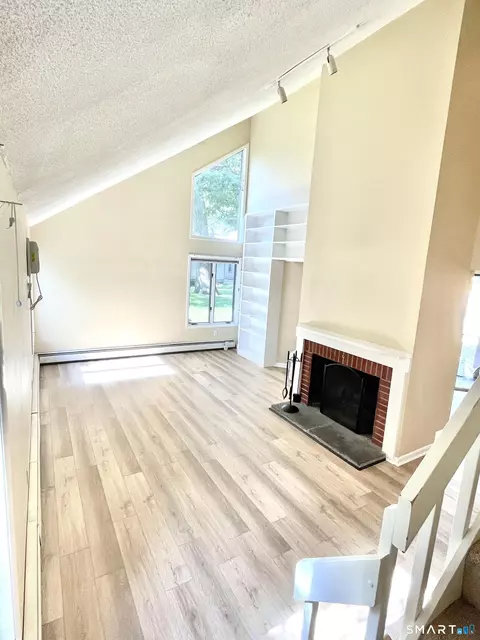 Living - 17 Yankee Glen Dr # -D, Madison, CT 06443 photo 1 of 3