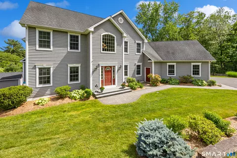 71 Cedar Post Dr, Southington, CT 06489