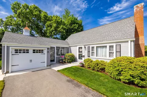 19 Baldwin St, West Hartford, CT 06110