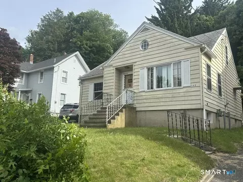 163 City Hill St, Naugatuck, CT 06770