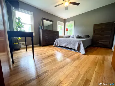 Bedroom - 41 Cumpstone Dr, Hamden, CT 06518 photo 3 of 4
