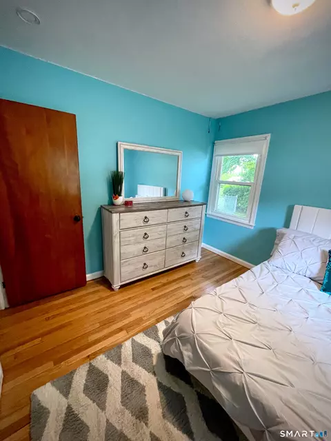 Bedroom - 41 Cumpstone Dr, Hamden, CT 06518 photo 4 of 4