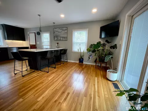 Kitchen - 41 Cumpstone Dr, Hamden, CT 06518 photo 2 of 4