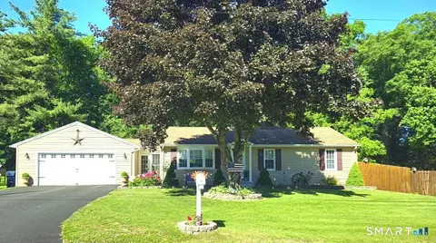 32 Ronald Rd, Terryville, CT 06786