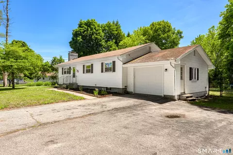 15 Cracow Ave, Windham, CT 06280
