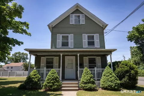 73 Evansville Ave, Meriden, CT 06451