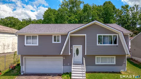 224 Benefit St, Waterbury, CT 06704