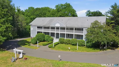 22 Main St Ext #A6, Tariffville, CT 06081