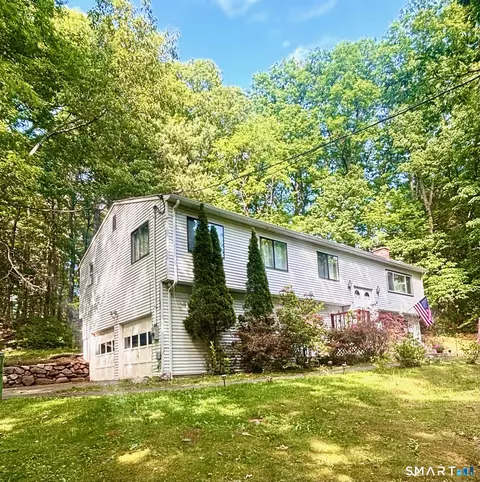 72 Old Meadow Plain Rd, Weatogue, CT 06089