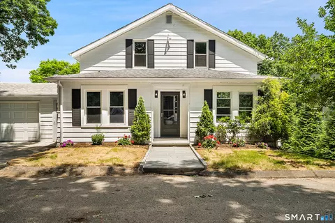 275 Riverview Ave, Shelton, CT 06484