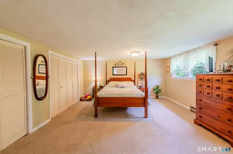 Bedroom - 148 Pompeo Rd, North Grosvenor Dale, CT 06255 photo 2 of 5