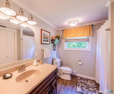 Bath - 148 Pompeo Rd, North Grosvenor Dale, CT 06255 photo 2 of 2