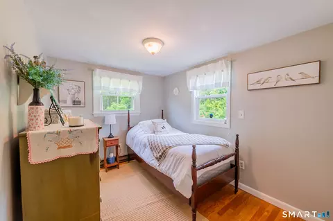 Bedroom - 148 Pompeo Rd, North Grosvenor Dale, CT 06255 photo 1 of 5