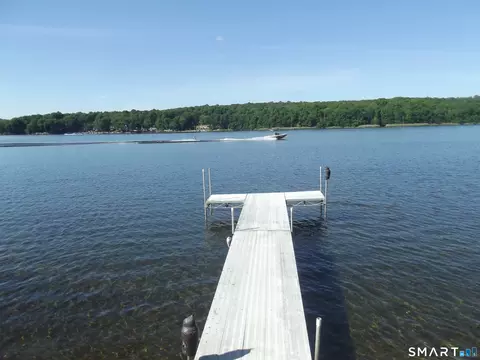 34 Avery Shrs, Coventry, CT 06238