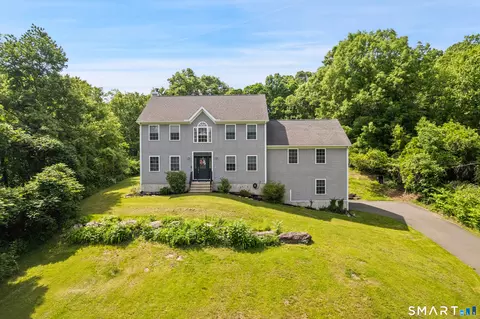 222 South St, Plymouth, CT 06782
