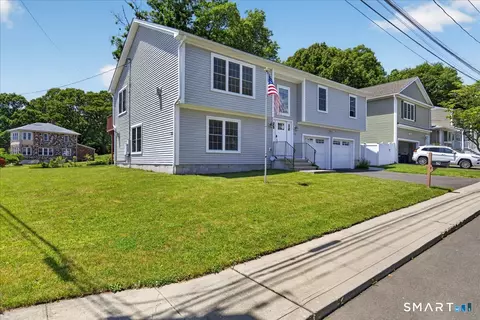 162 Monroe St, Milford, CT 06460