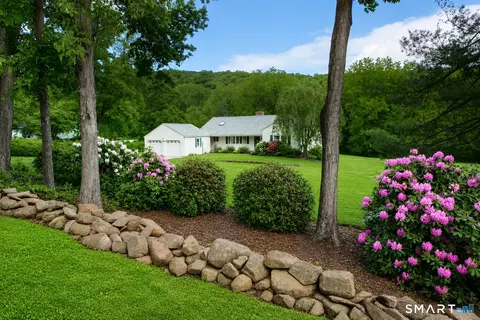62 Newgate Rd, East Granby, CT 06026