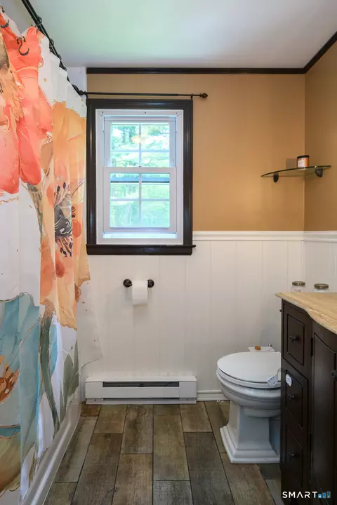 Bath - 121 Mott Hill Rd, East Hampton, CT 06424 photo 3 of 3