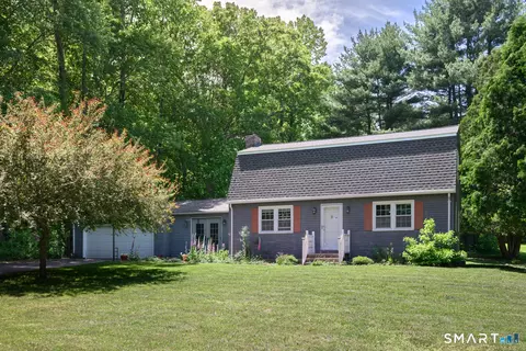 121 Mott Hill Rd, East Hampton, CT 06424