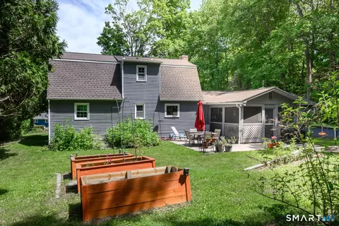 Exterior - 121 Mott Hill Rd, East Hampton, CT 06424 photo 8 of 8