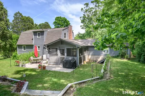 Exterior - 121 Mott Hill Rd, East Hampton, CT 06424 photo 7 of 8