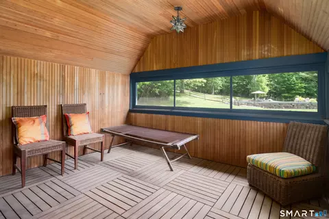 Exterior - 240 Umpawaug Rd, Redding, CT 06896 photo 6 of 15