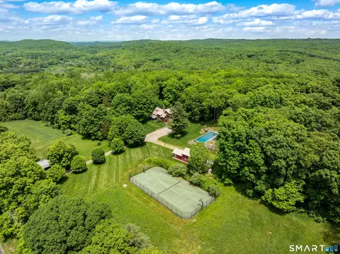 View/Area - 240 Umpawaug Rd, Redding, CT 06896 photo 1 of 3
