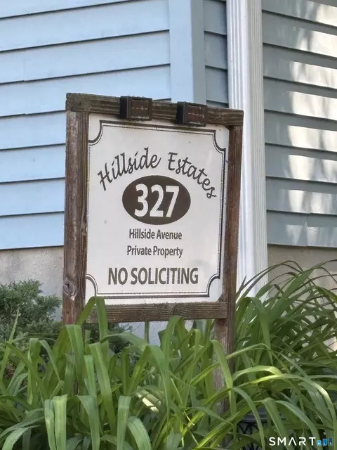 327 Hillside Ave #11, Torrington, CT 06790