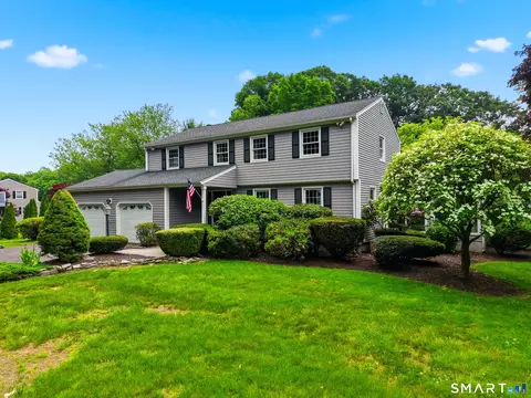 99 Cheryl Ann Dr, Milford, CT 06460