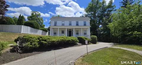 7 Broad St, Norwich, CT 06360