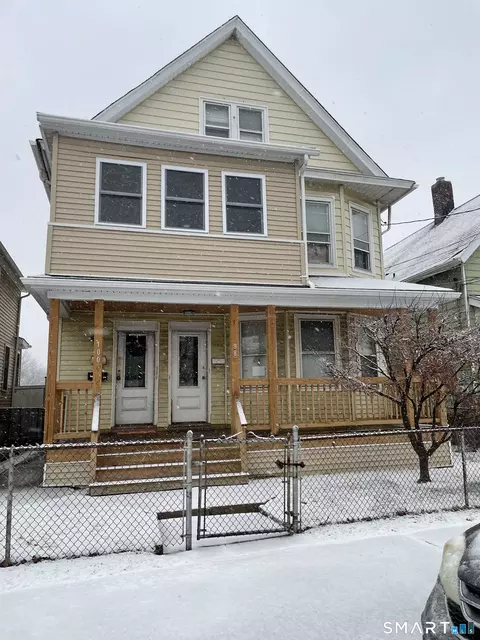 98-100 Carroll Ave, Bridgeport, CT 06608