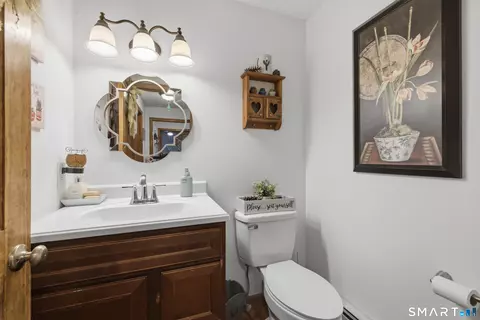 Bath - 25 Vezina Dr, Killingly, CT 06239 photo 1 of 3