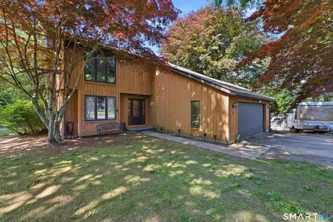 Exterior - 25 Vezina Dr, Killingly, CT 06239 photo 2 of 4
