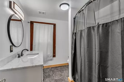 Bath - 156 Brick Top Rd, Windham, CT 06280 photo 2 of 2
