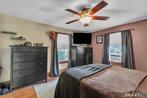 Bedroom - 156 Brick Top Rd, Windham, CT 06280 photo 3 of 5