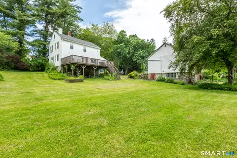 Exterior - 156 Brick Top Rd, Windham, CT 06280 photo 3 of 7