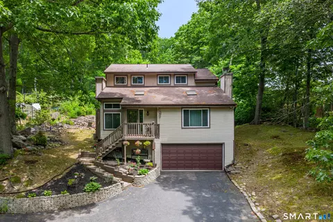 953 Rubber Ave, Naugatuck, CT 06770