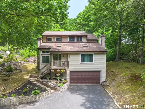 953 Rubber Ave, Naugatuck, CT 06770