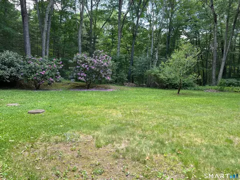 Exterior - 347 Fox Rd, Putnam, CT 06260 photo 6 of 10