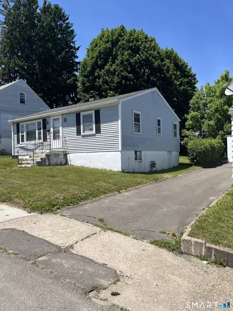 23 Hillview Ave, Waterbury, CT 06704
