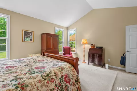 Bedroom - 10 Ash Ln #10, Prospect, CT 06712 photo 3 of 5