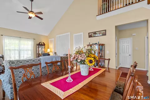 Dining - 10 Ash Ln #10, Prospect, CT 06712 photo 2 of 3