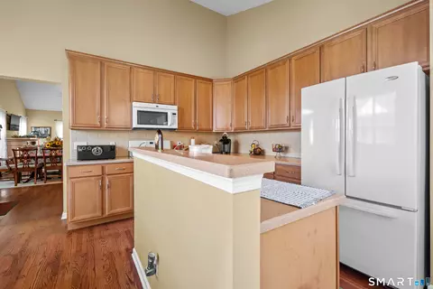 Kitchen - 10 Ash Ln #10, Prospect, CT 06712 photo 2 of 2