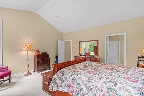 Bedroom - 10 Ash Ln #10, Prospect, CT 06712 photo 2 of 5