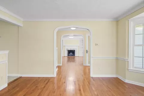 Living - 20 Rosina Rd, Hamden, CT 06514 photo 6 of 10