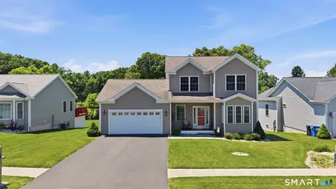 12 W River Rd, East Windsor, CT 06088