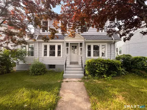 110 Plainfield St, Hartford, CT 06112