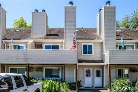 136 Pembroke Rd #6-50, Danbury, CT 06811