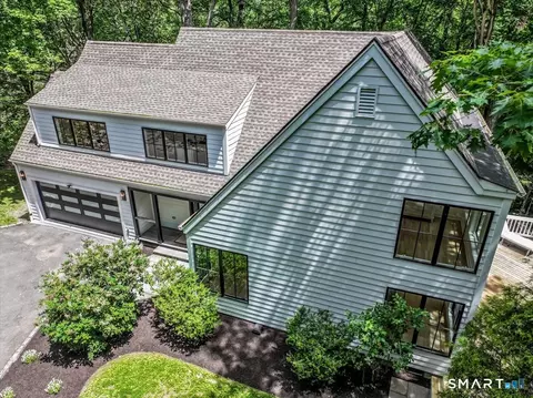 256 Wilton Rd E, Ridgefield, CT 06877